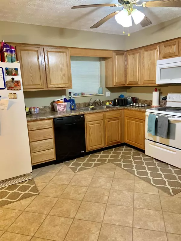 Tazewell, TN 37879,146 Day CIR