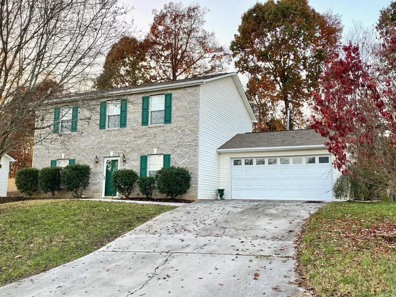 8621 Rayworth Tr, Powell, TN 37849