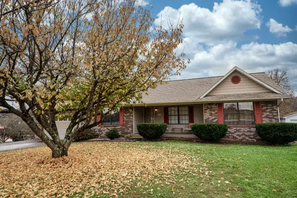 203 West View DR, Strawberry Plains, TN 37871