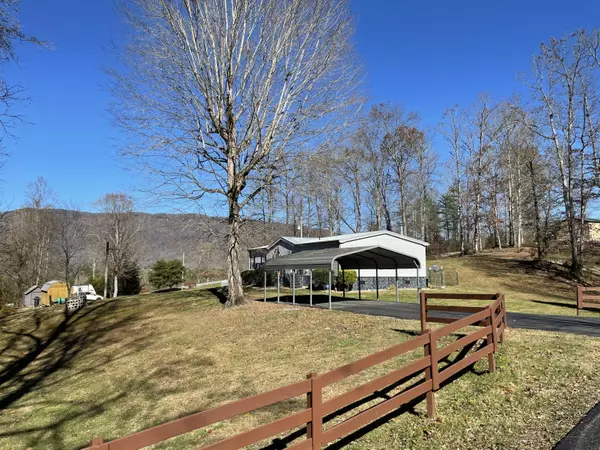 Speedwell, TN 37870,211 Carrview LN