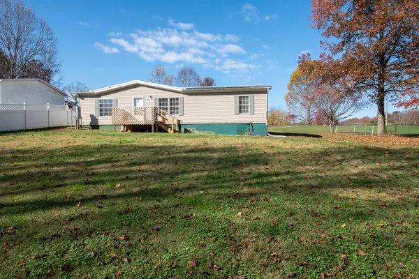 2802 New Blockhouse Rd, Maryville, TN 37803