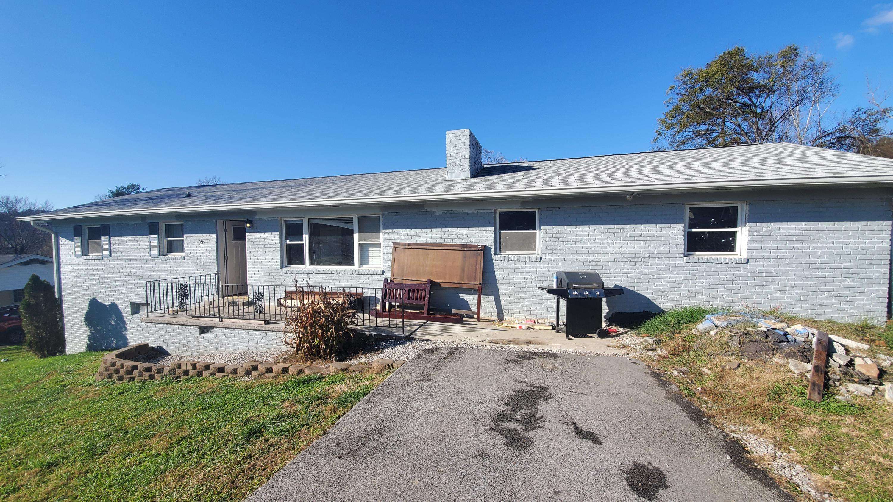 6617 Burbank CIR, Knoxville, TN 37918