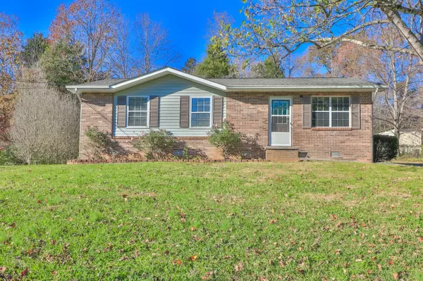 1106 snodderly Rd, Lenoir City, TN 37771