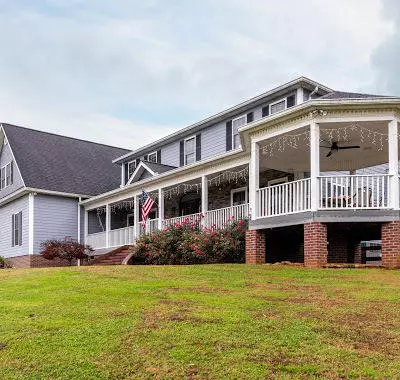 Sevierville, TN 37876,1521 Broad River Lane