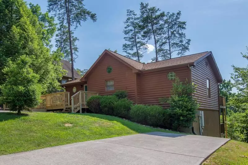 Pigeon Forge, TN 37863,326 Village Way