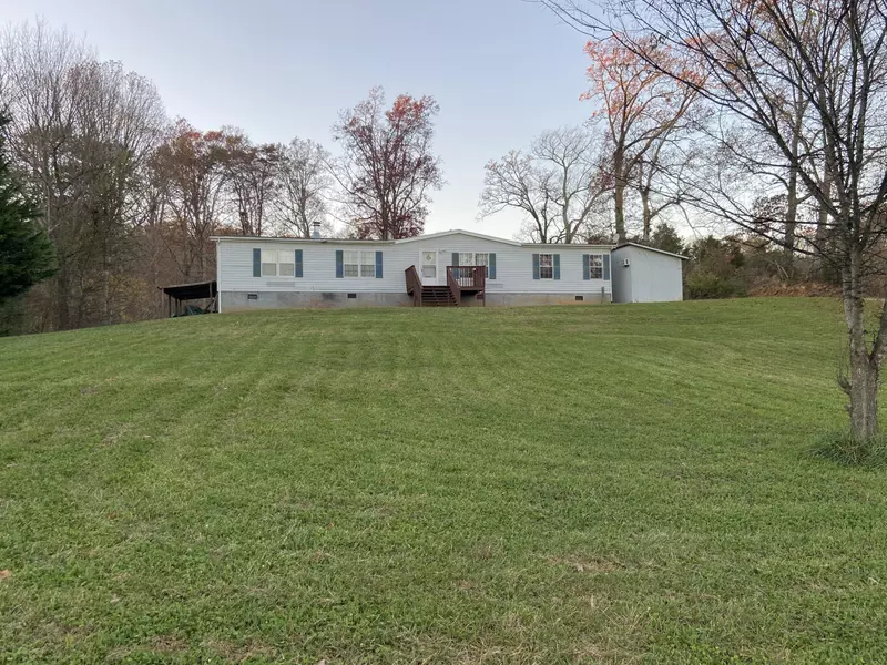 645 Keaton Rd, Lenoir City, TN 37772