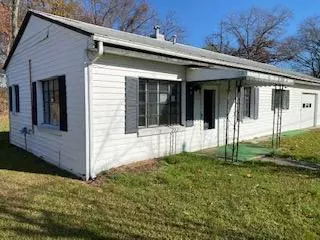 White Pine, TN 37890,3208 Oak St