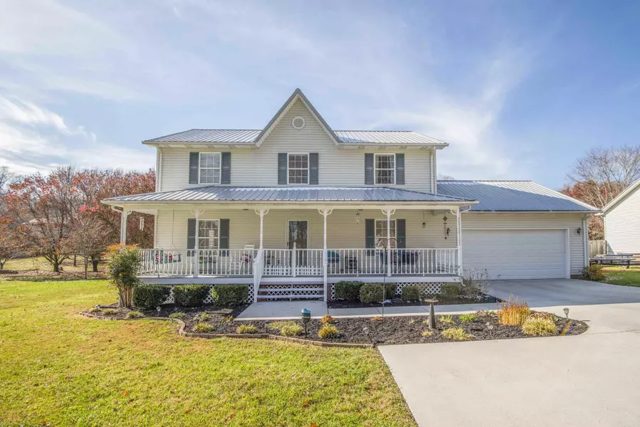 360 Ridge Rd, Caryville, TN 37714