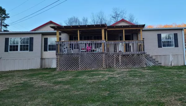 118 Peanut LN, New Tazewell, TN 37825