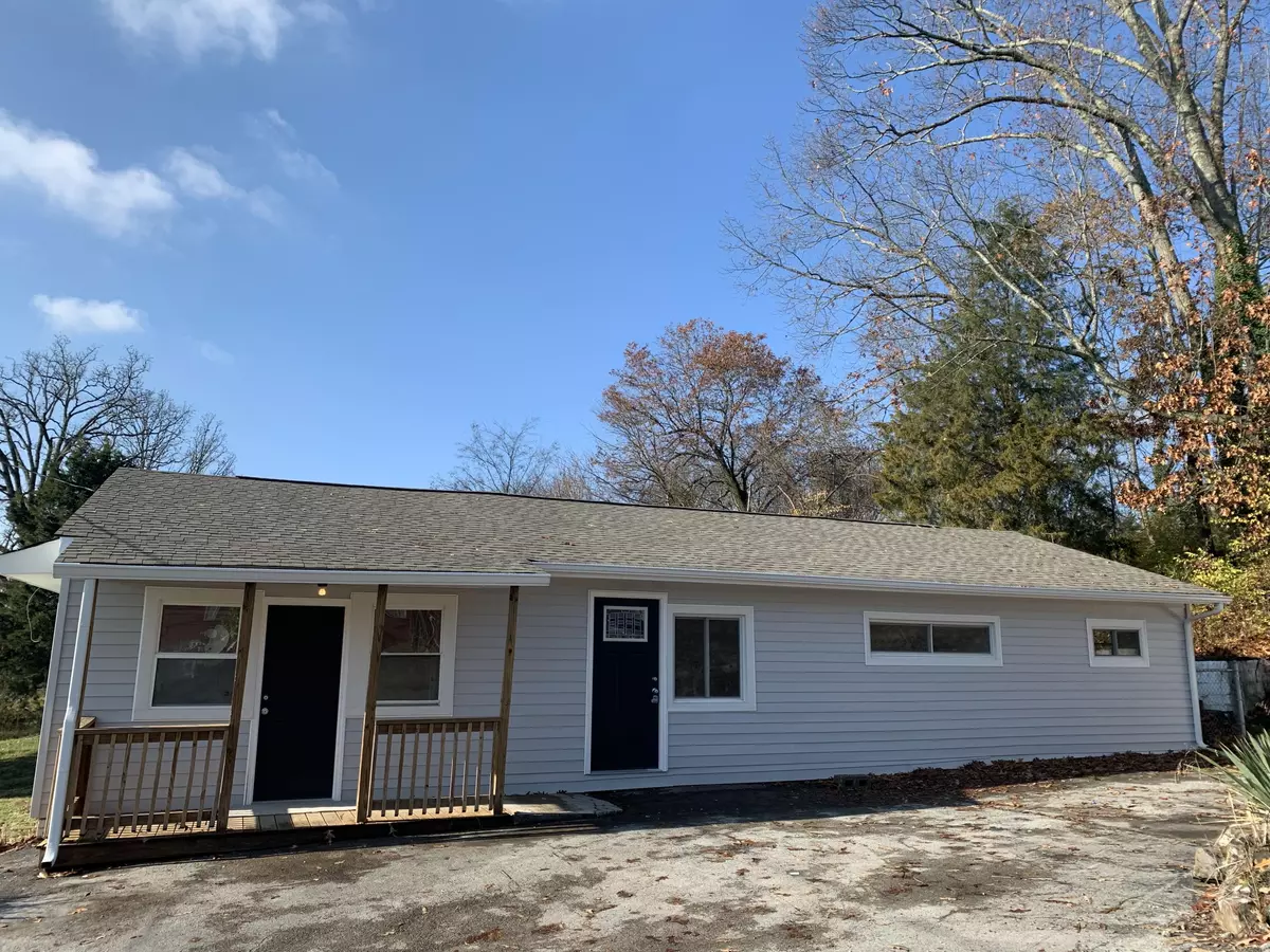 Knoxville, TN 37917,2961 Buffat Mill Rd