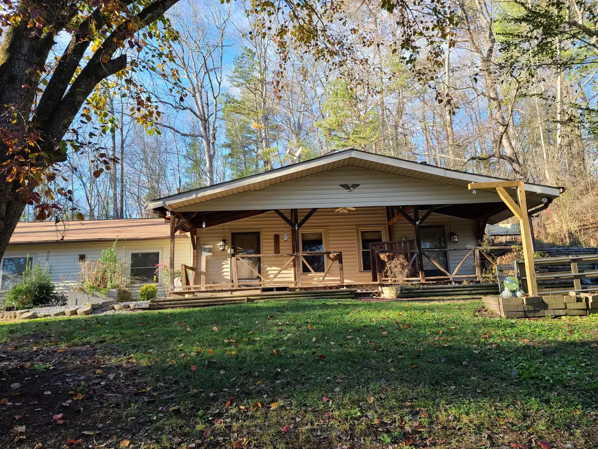 Harriman, TN 37748,282 Orchard Valley DR