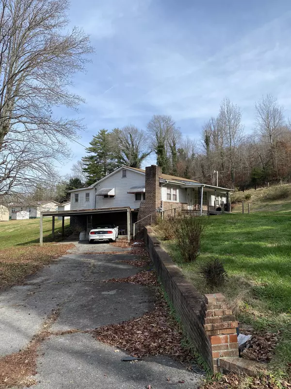 Harriman, TN 37748,407 Breazeale St