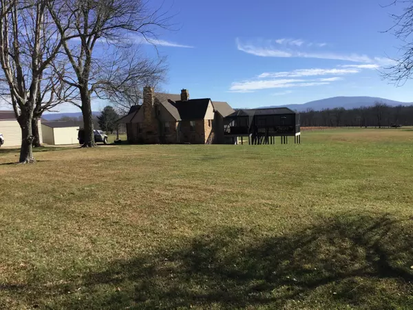 Crossville, TN 38555,1314 Highland LN