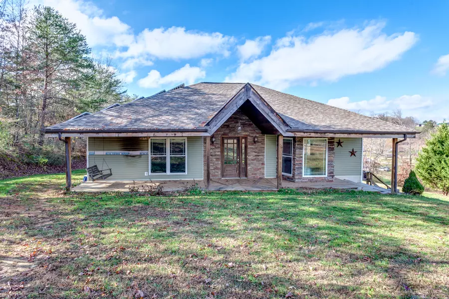 256 Turnpike Rd, Madisonville, TN 37354