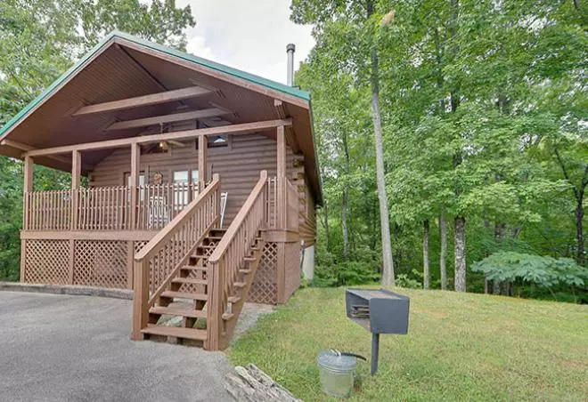 616 Hillbilly Haven WAY, Gatlinburg, TN 37738