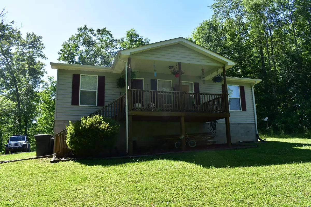 Pioneer, TN 37847,639 West LN