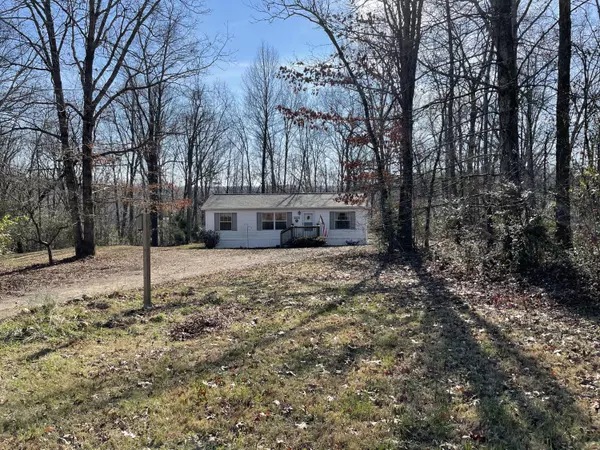 Loudon, TN 37774,634 Cedar Grove Rd