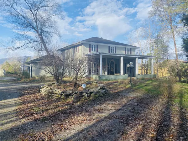 210 Old Mill Rd, Tellico Plains, TN 37385