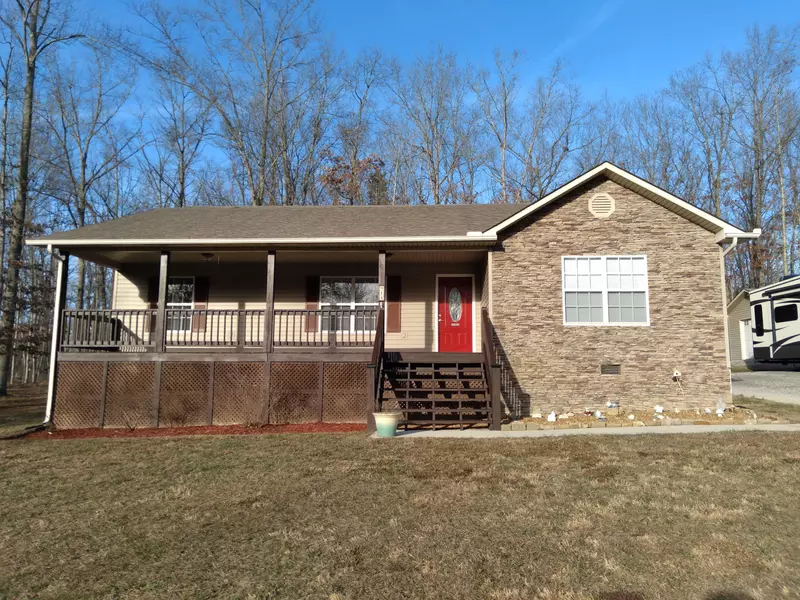 914 Buffalo Tr, Clarkrange, TN 38553