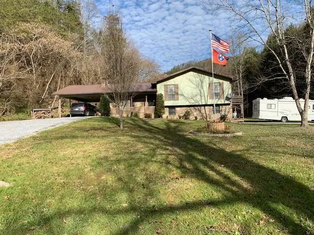 Sevierville, TN 37876,1605 Upper Middle Creek Rd