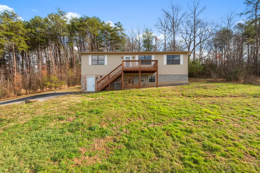 115 Valley View LN, Heiskell, TN 37754