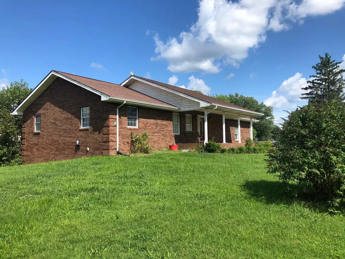 Tazewell, TN 37879,1716 Brooks St