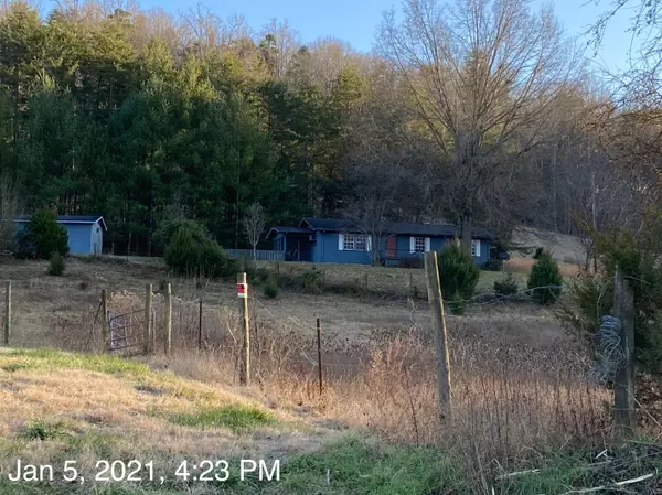 Maynardville, TN 37807,561 Hinds Creek Rd