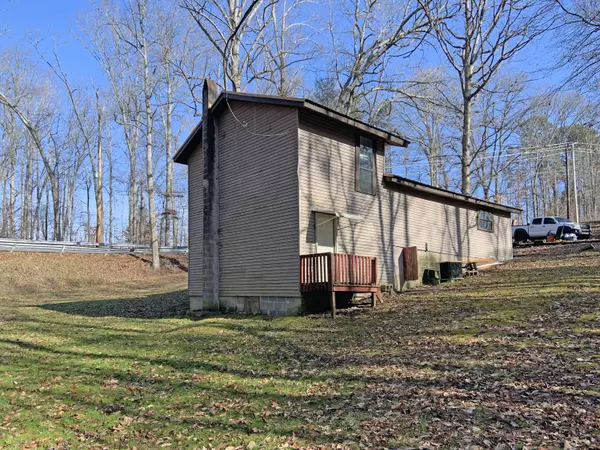 Dandridge, TN 37725,911 Burchfield Rd