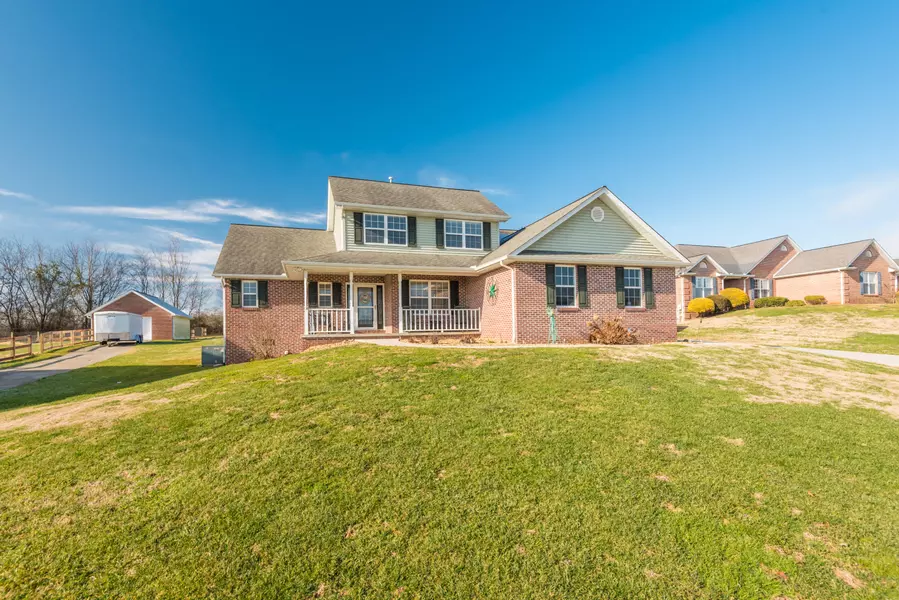 949 Carter Springs DR, Maryville, TN 37801