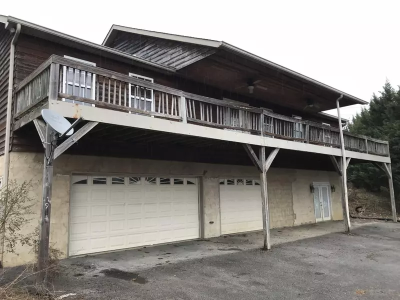 7904 Clapps Chapel Rd, Corryton, TN 37721