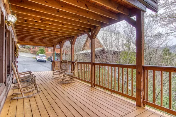 Gatlinburg, TN 37738,322 Brown Wren WAY