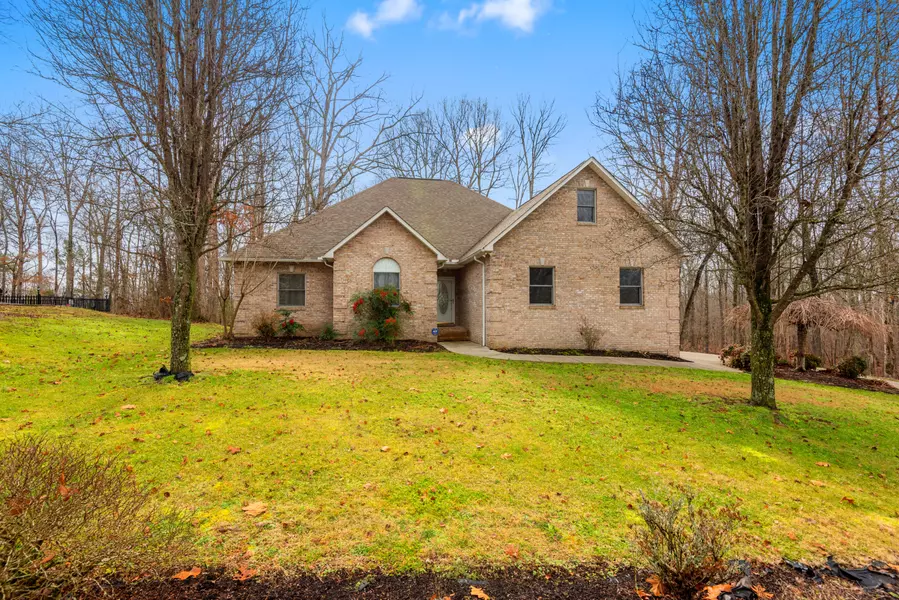 402 Forest Tr, Kingston, TN 37763