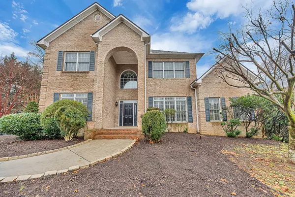 607 Valley Hill LN, Knoxville, TN 37922