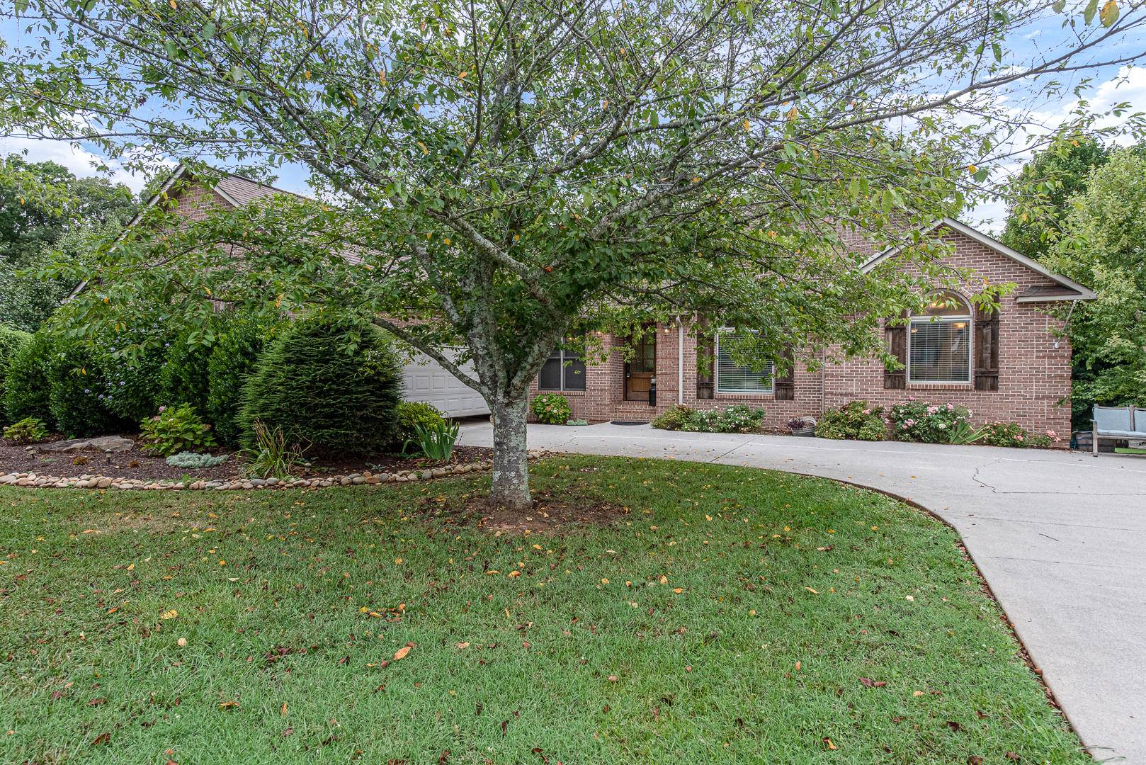 Maryville, TN 37803,315 Hidden Cove CT
