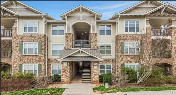 1105 Tree Top WAY #APT 1714, Knoxville, TN 37920