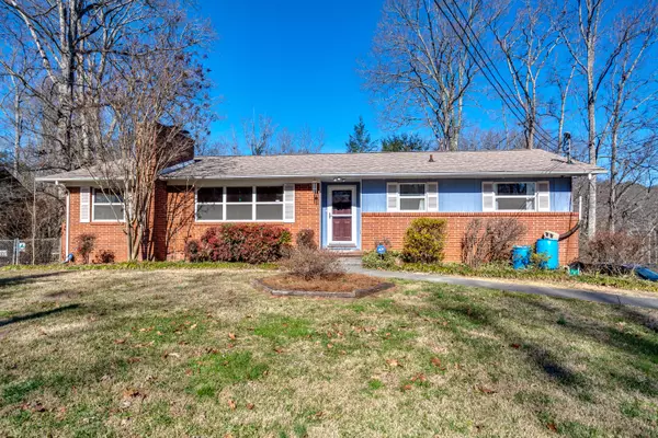 Knoxville, TN 37918,1727 Uppingham DR