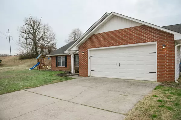 Maryville, TN 37803,1554 Cavalier DR