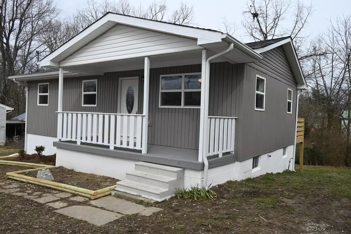 Crossville, TN 38555,107 Darrell Ave