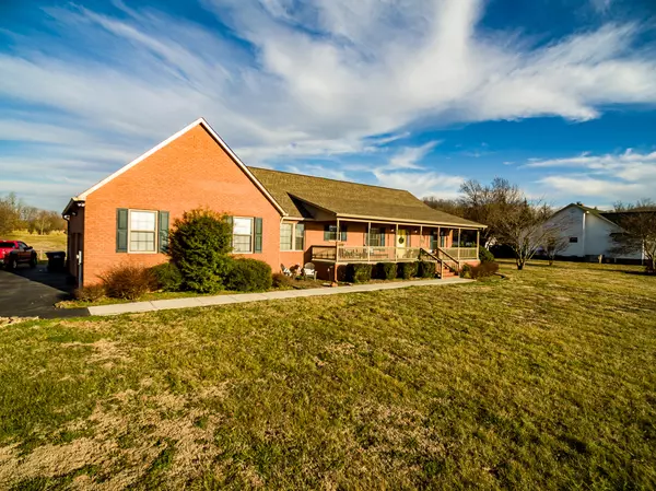 Niota, TN 37826,108 County Road 372