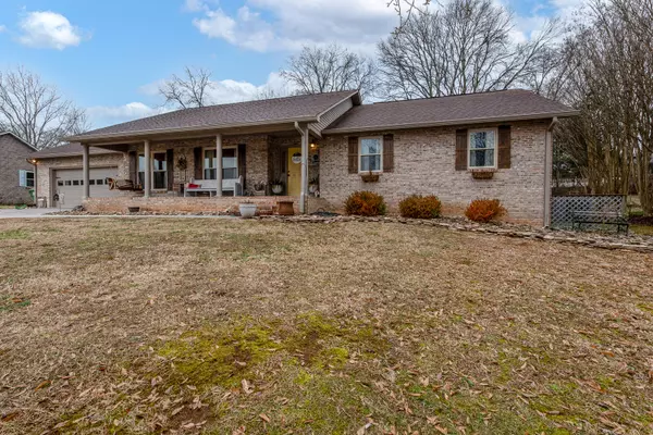 1743 Westcliff DR, Maryville, TN 37803