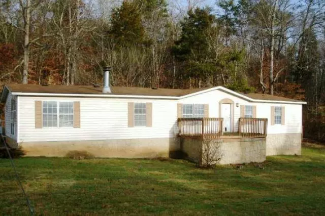 276 Doeskin Valley Rd, Sweetwater, TN 37874
