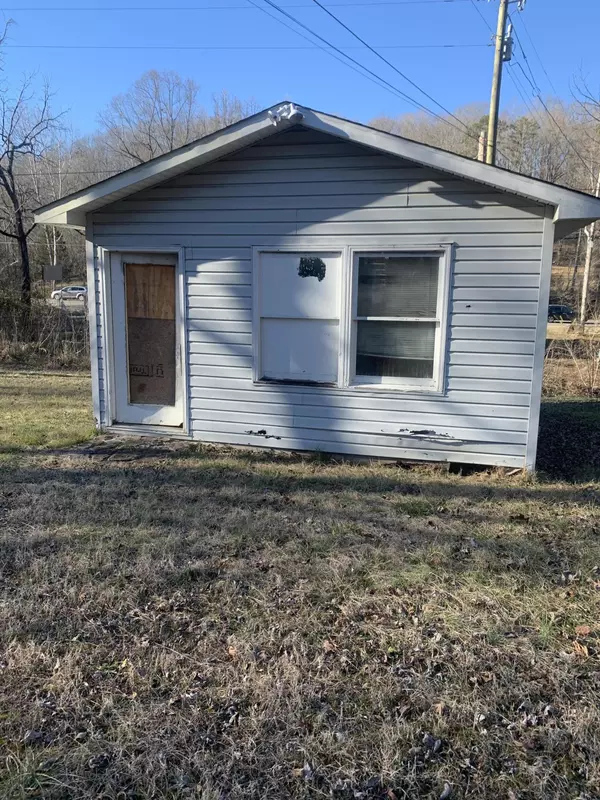 Oliver Springs, TN 37840,115 Patterson Rd