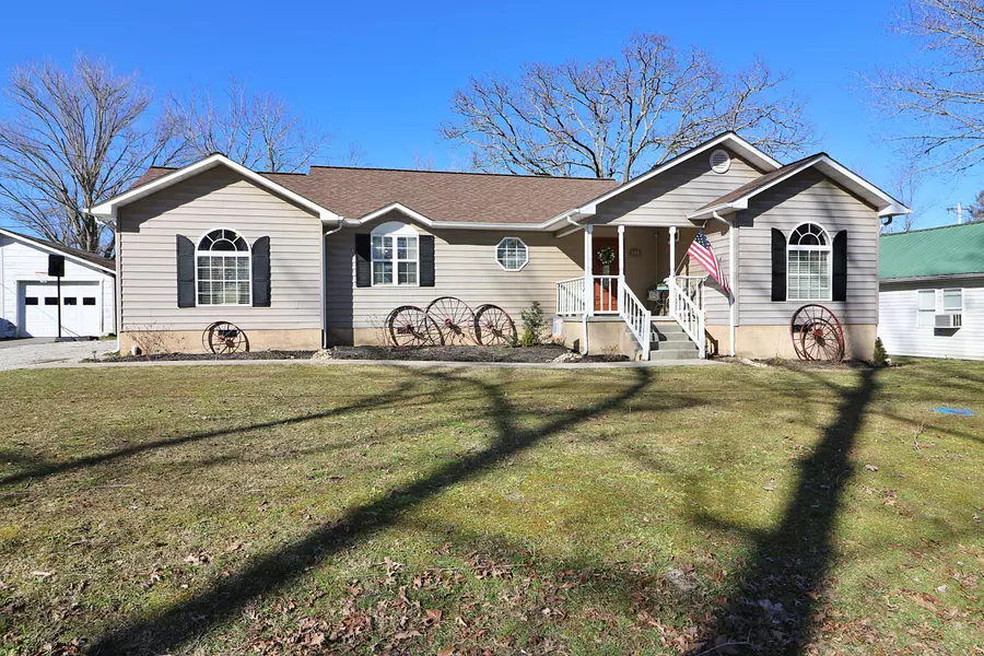 299 Lafayette St, Oneida, TN 37841