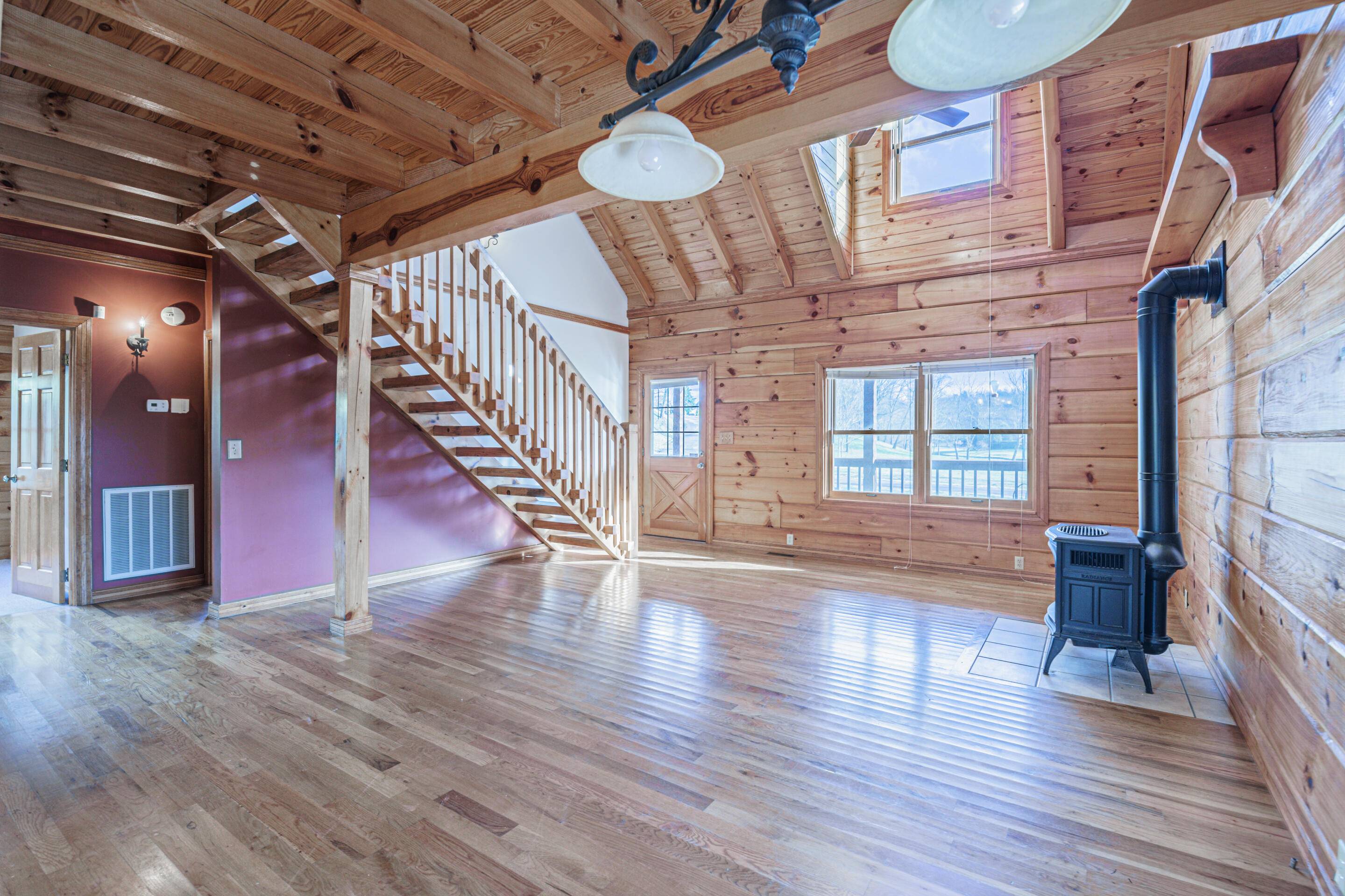 Pigeon Forge, TN 37863,530 Sunset St
