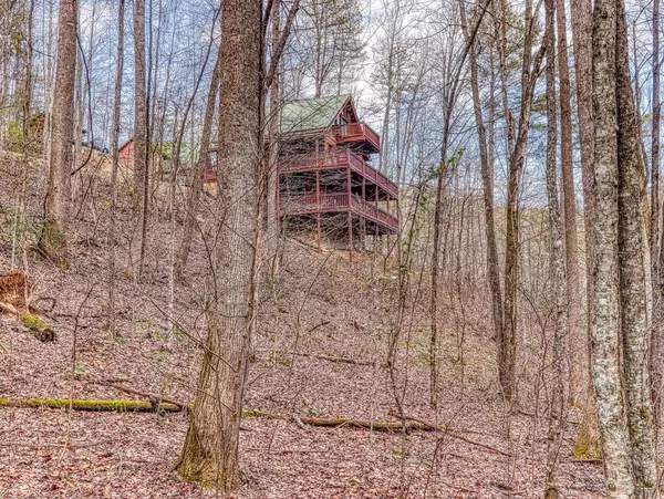 Sevierville, TN 37862,2678 Possum Ridge WAY