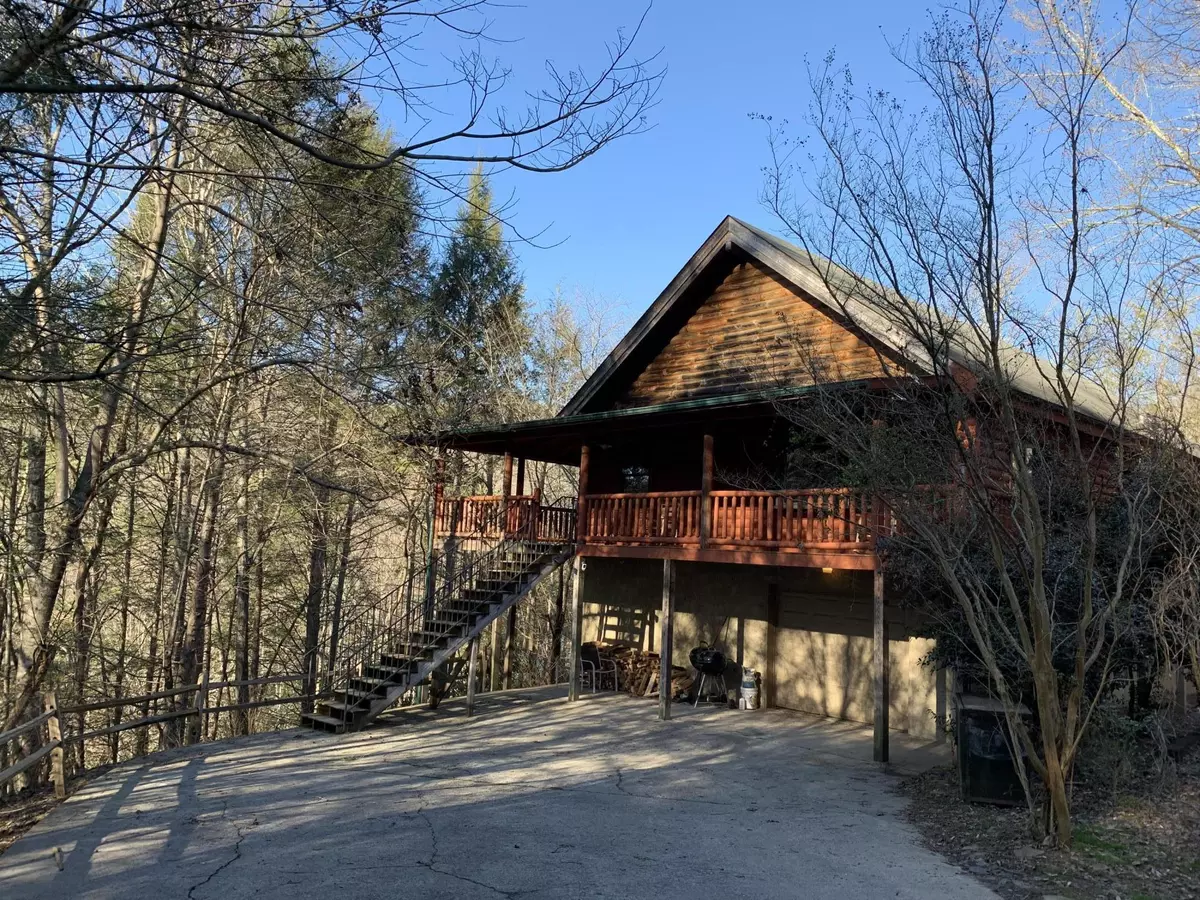 Gatlinburg, TN 37738,500 Hawk Trail Tr