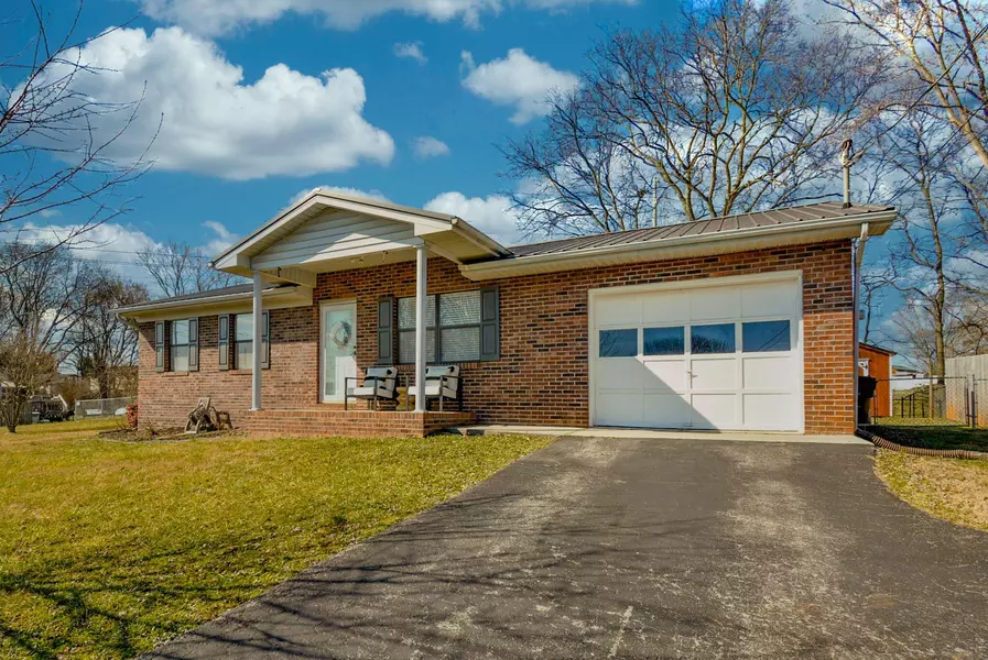 1663 Meadow Spring DR, Jefferson City, TN 37760