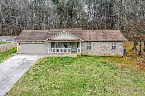 4306 Nolan DR, Maryville, TN 37801