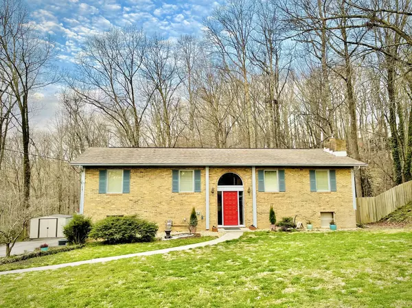 104 Newell LN, Oak Ridge, TN 37830