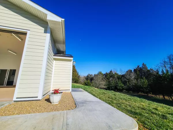 Russellville, TN 37860,2070 Silver City Rd